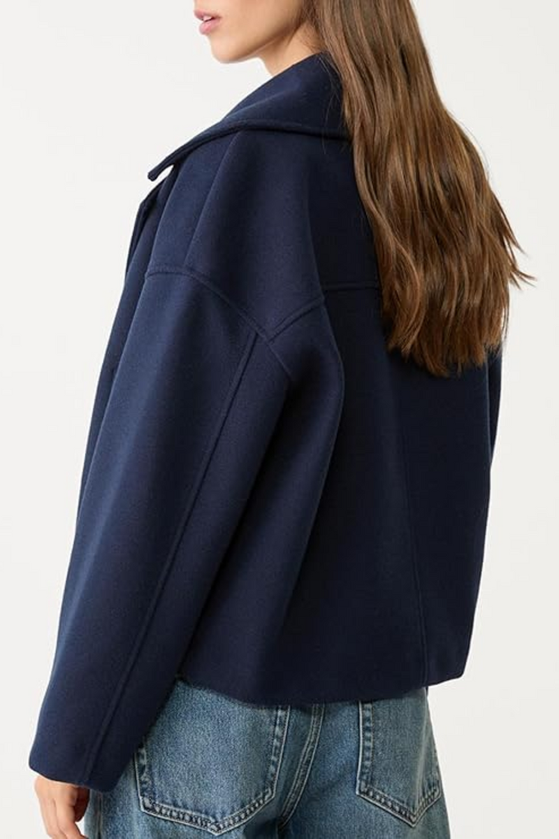 Short trench coat
