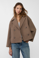 Short trench coat