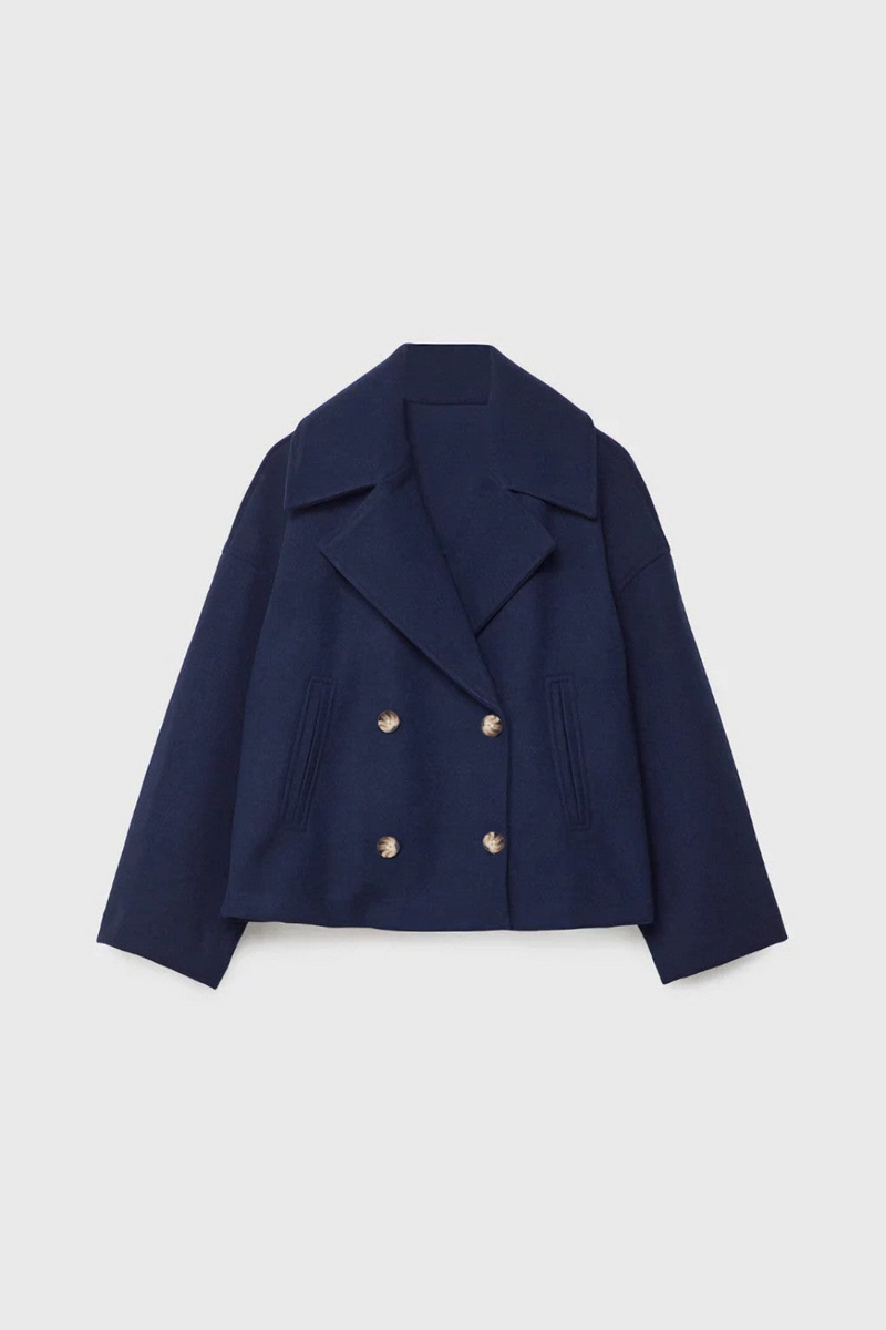 Short trench coat