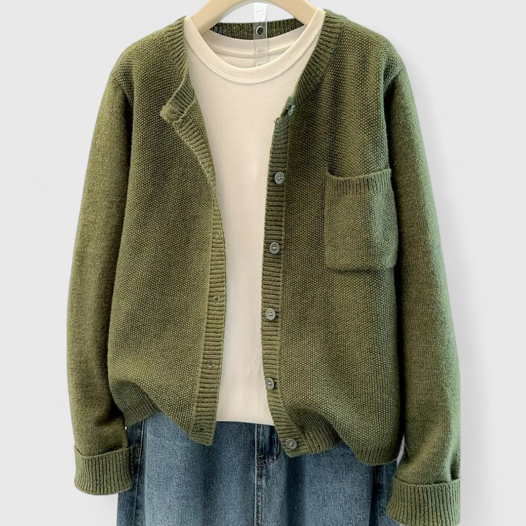 Cara | Casual Button-Up Cardigan